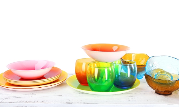 Тарелки с разными блюдами